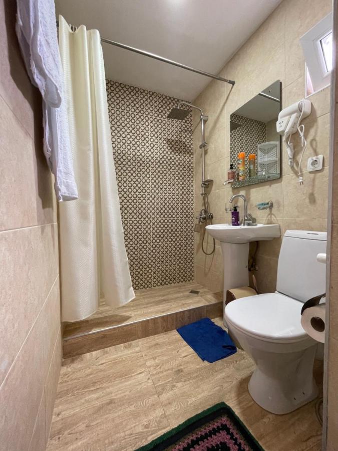 Warm House Guest House Kazbegi Bagian luar foto